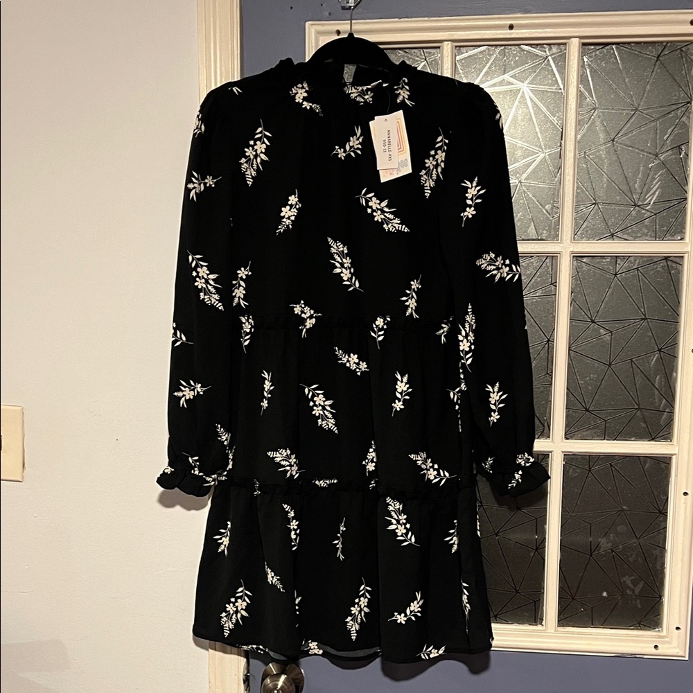 LuLaRoe Black Long-Sleeve Floral Tiered Dress size xxs NWT